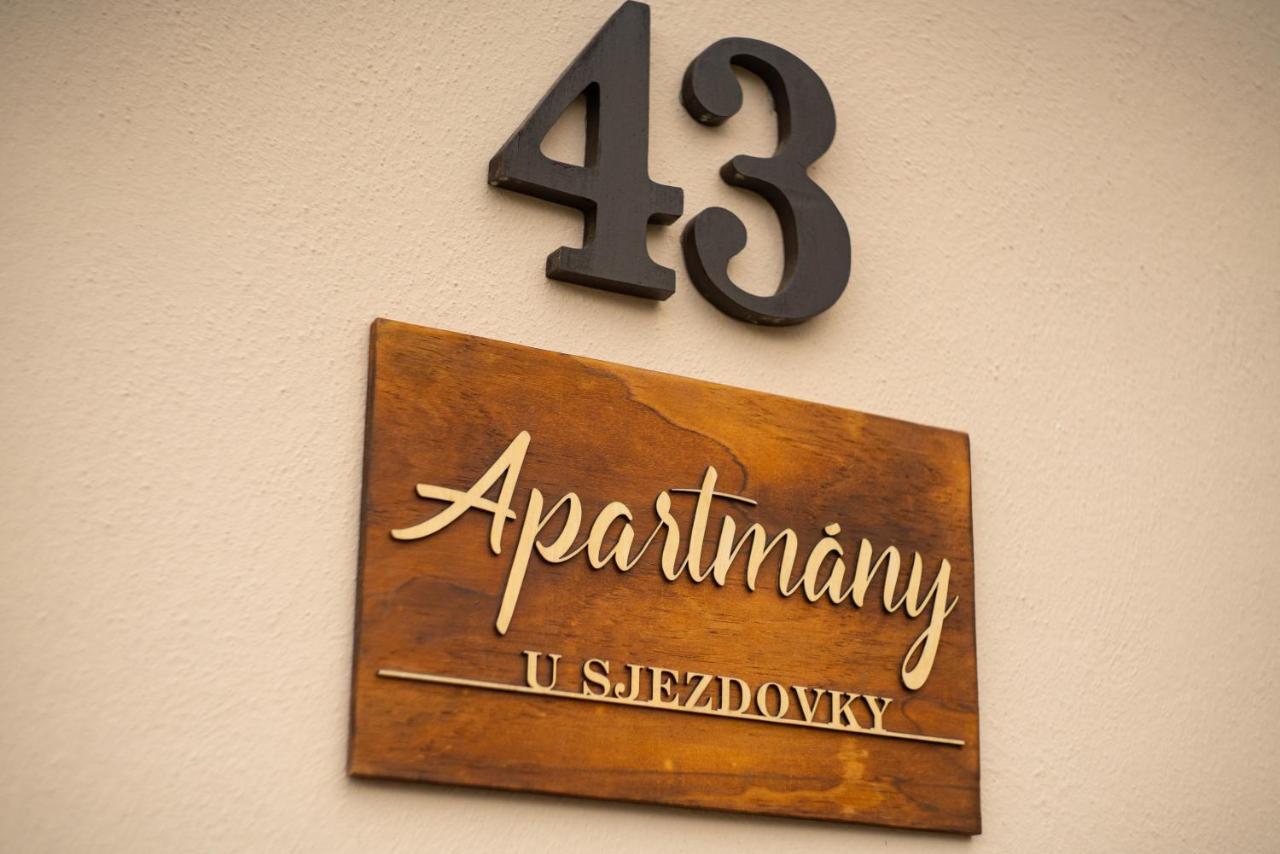 Apartmany U Sjezdovky 克维尔达 外观 照片