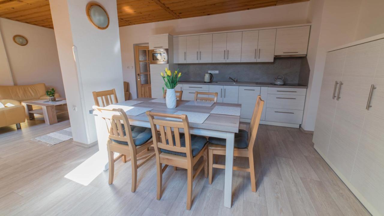 Apartmany U Sjezdovky 克维尔达 外观 照片